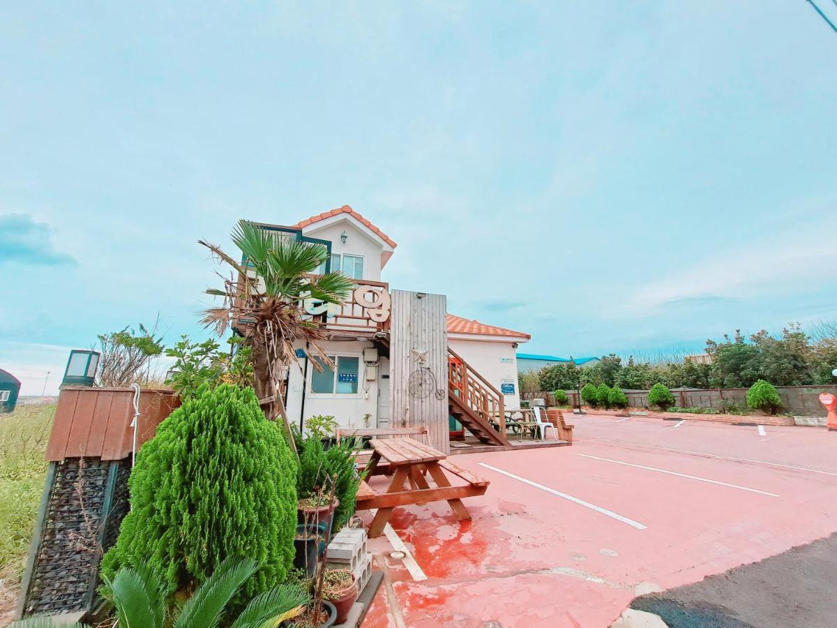 Jeju Gillime Pension Kültér fotó